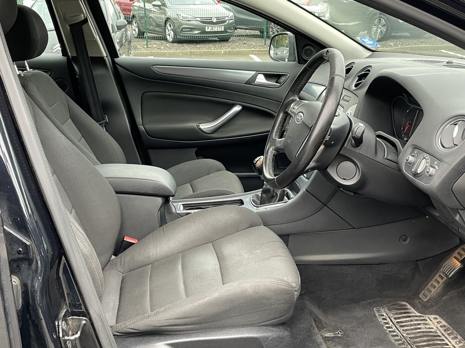 Used Ford Mondeo 2011 for sale - 76237197: Photo 6
