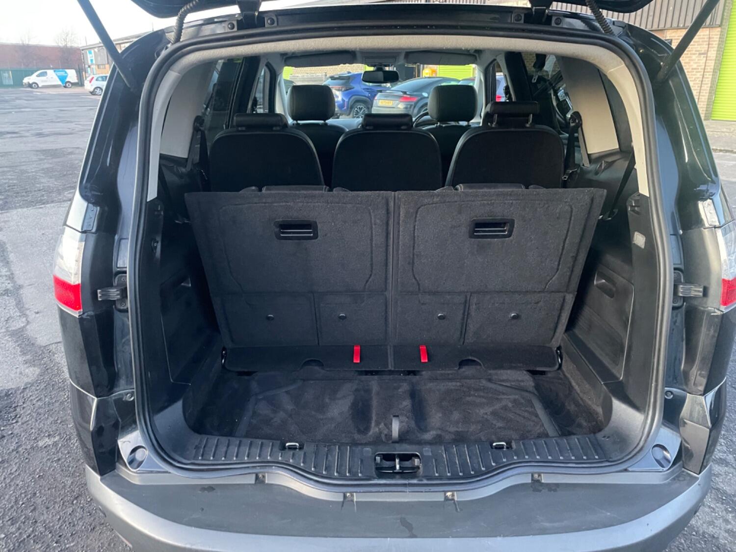 Used Ford S-Max 2007 for sale - 76369332: Photo 12