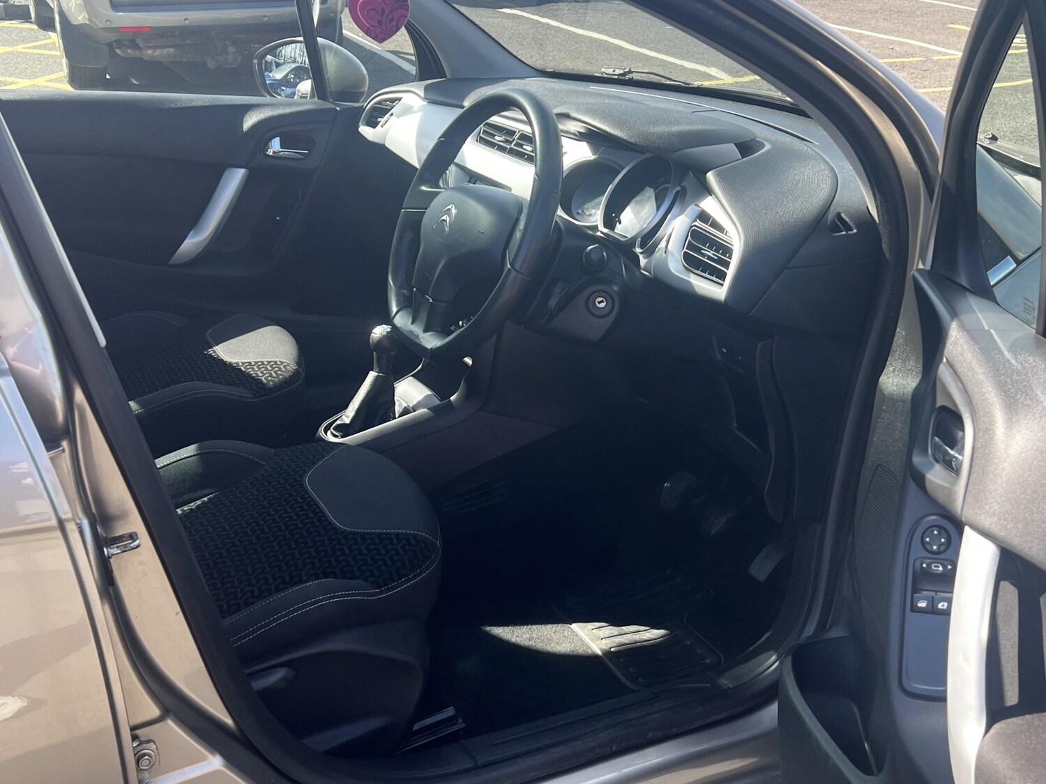 Used Citroen C3 2011 for sale - 78155342: Photo 6