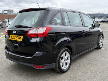 Used Ford Grand C-Max 2012 for sale - 79451352: Photo