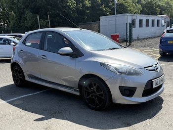 Used Mazda Mazda2 2010 for sale - 79266825: Photo