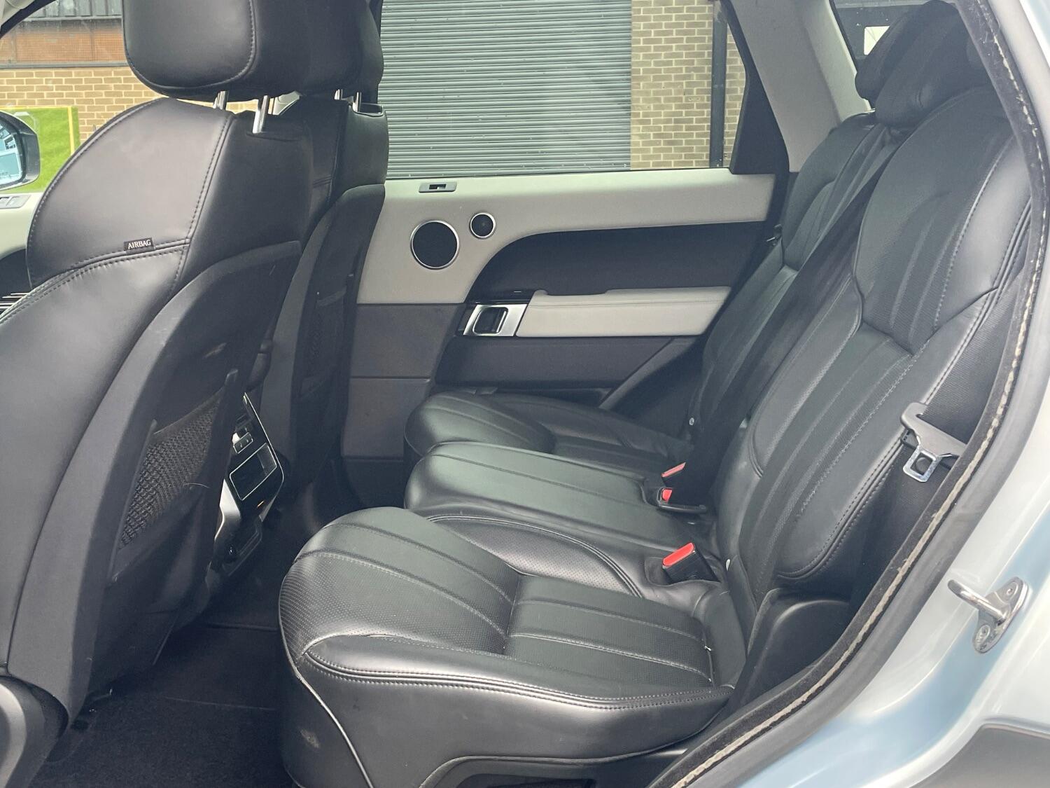 Used Land Rover Range Rover Sport 2015 for sale - 76769319: Photo 14