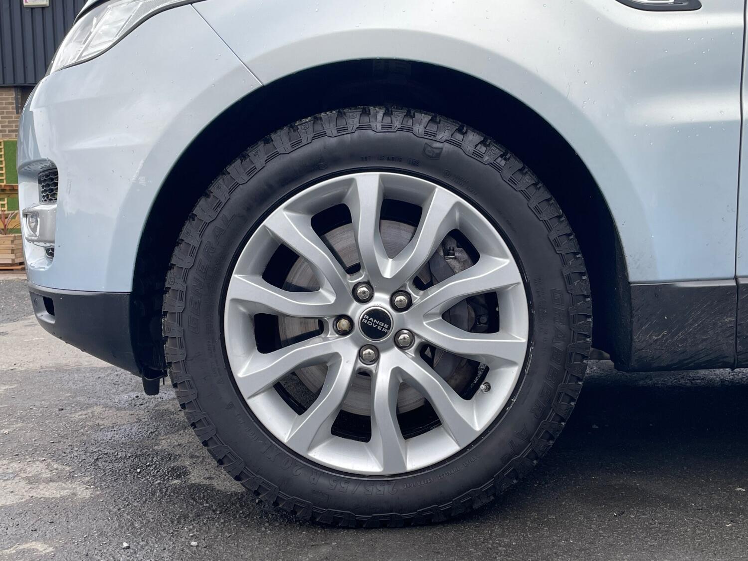 Used Land Rover Range Rover Sport 2015 for sale - 76769319: Photo 7