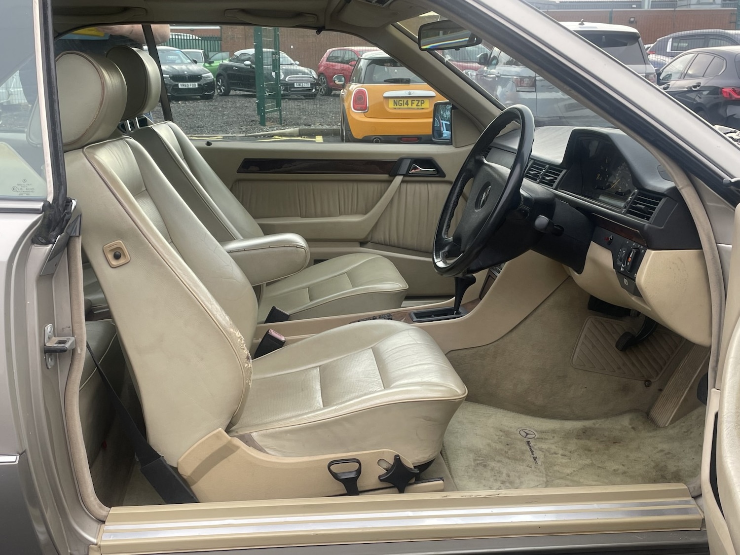 Used Mercedes-Benz 230 1991 for sale - 76794056: Photo 20