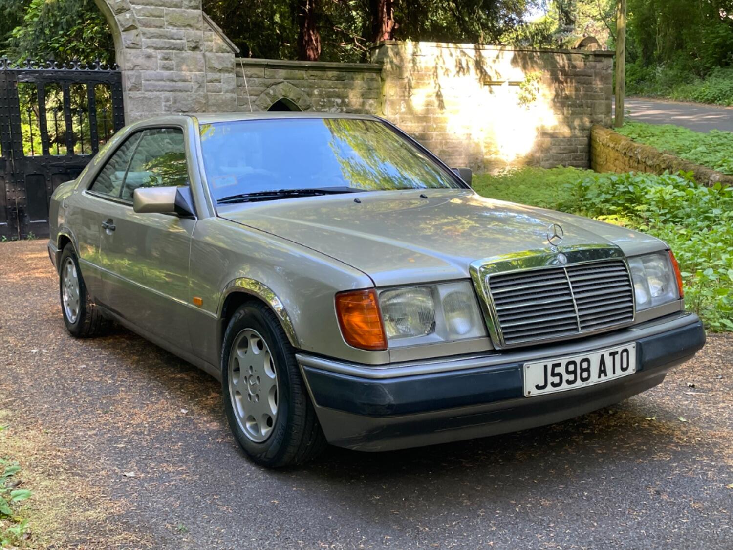 Used Mercedes-Benz 230 1991 for sale - 76794056: Photo 7