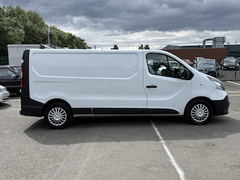 Used Renault Trafic 2015 for sale - 79386206: Photo