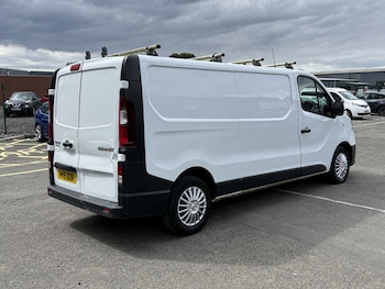 Used Renault Trafic 2015 for sale - 79386206: Photo