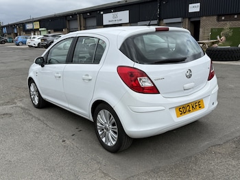 Used Vauxhall Corsa 2012 for sale - 79047695: Photo