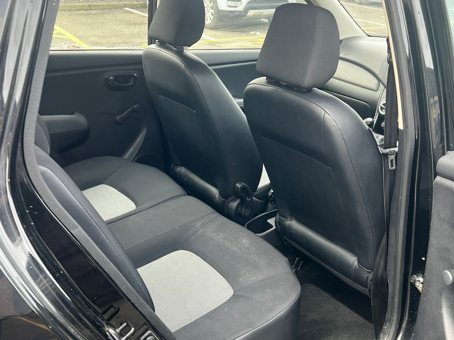 Used Hyundai i10 2010 for sale - 77595426: Photo 9