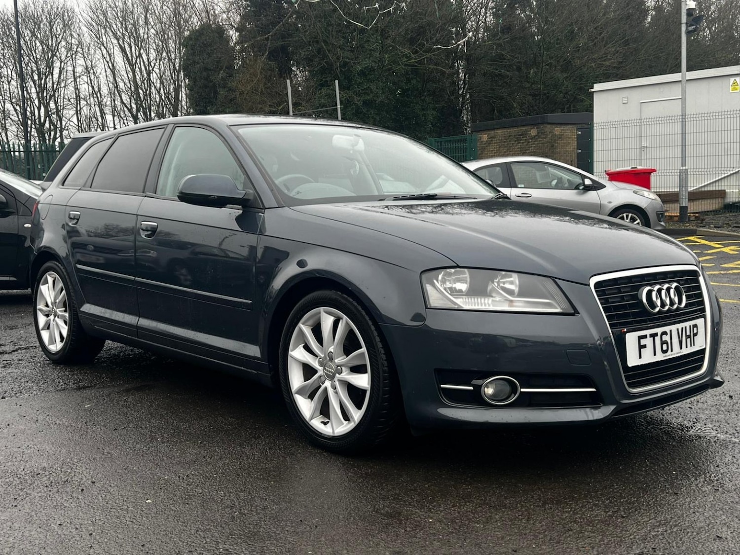 Used Audi A3 2012 for sale - 77277350: Photo 2
