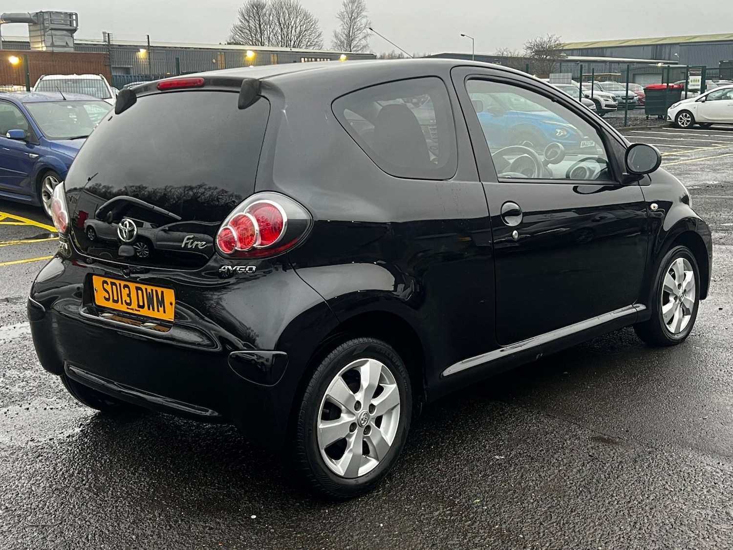 Used Toyota AYGO 2013 for sale - 77409548: Photo 3