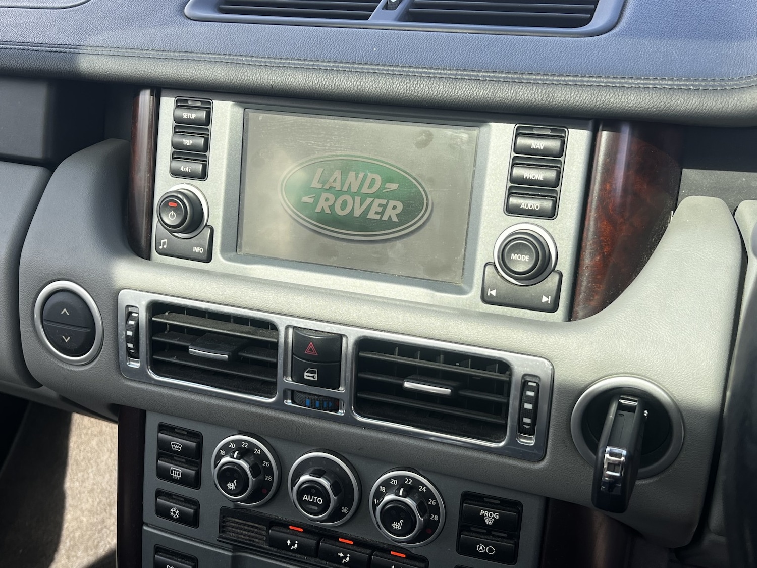 Used Land Rover Range Rover 2008 for sale - 78198000: Photo 16