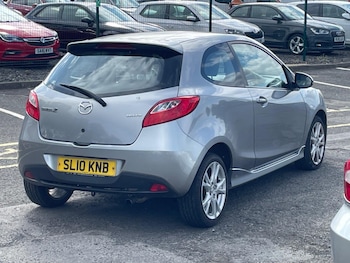 Used Mazda Mazda2 2010 for sale - 75160350: Photo