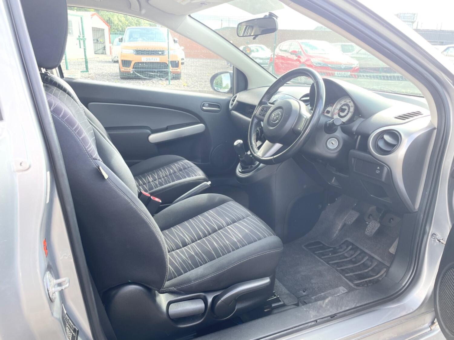 Mazda Mazda2 2010 - 1.3 Tamura 3-Door - Image 6