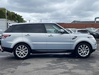 Used Land Rover Range Rover Sport 2015 for sale - 75779503: Photo