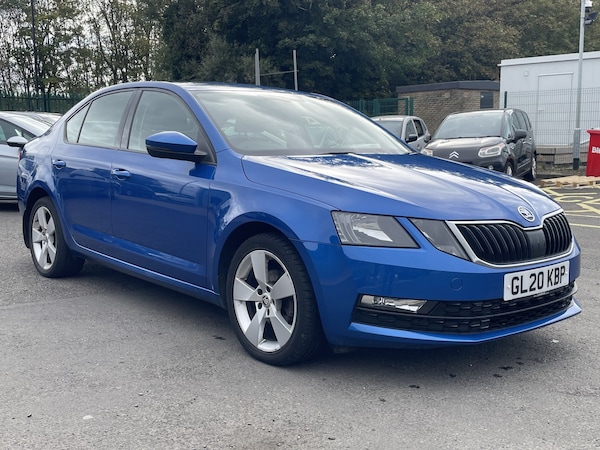 Used Skoda Octavia 2020 for sale - 76198242: Photo 2