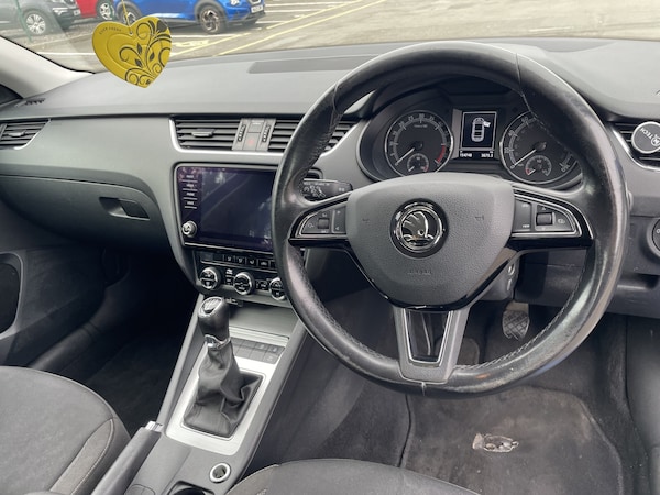 Used Skoda Octavia 2020 for sale - 76198242: Photo 5