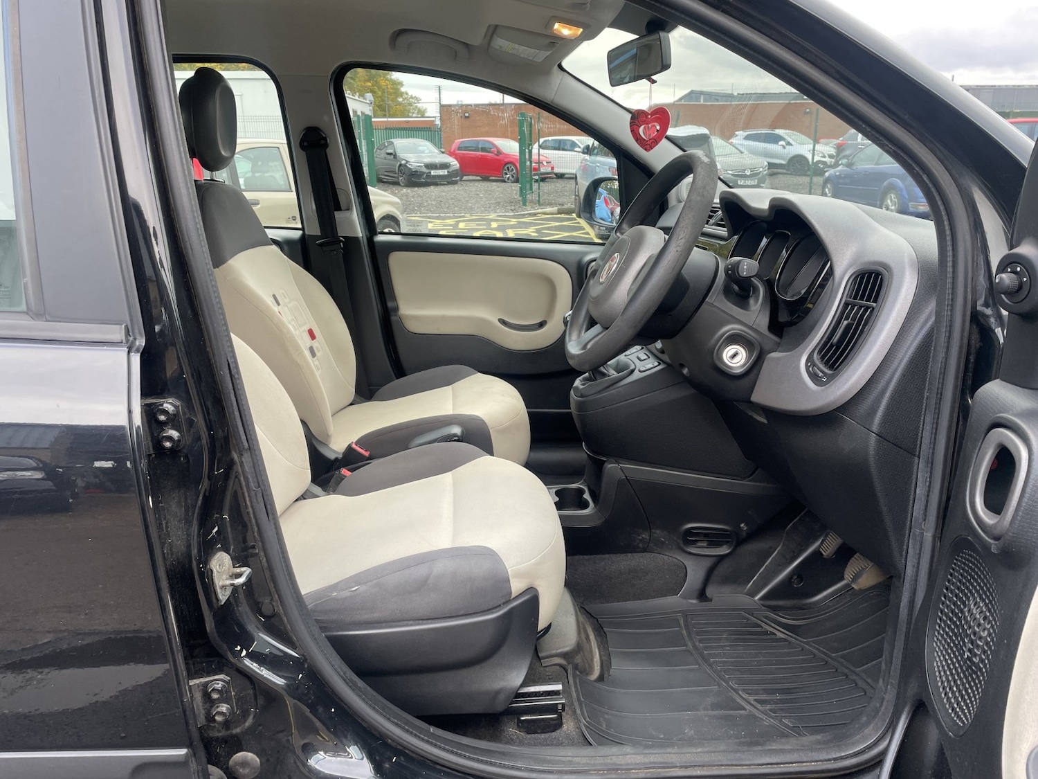 Used Fiat Panda 2013 for sale - 77464484: Photo 5