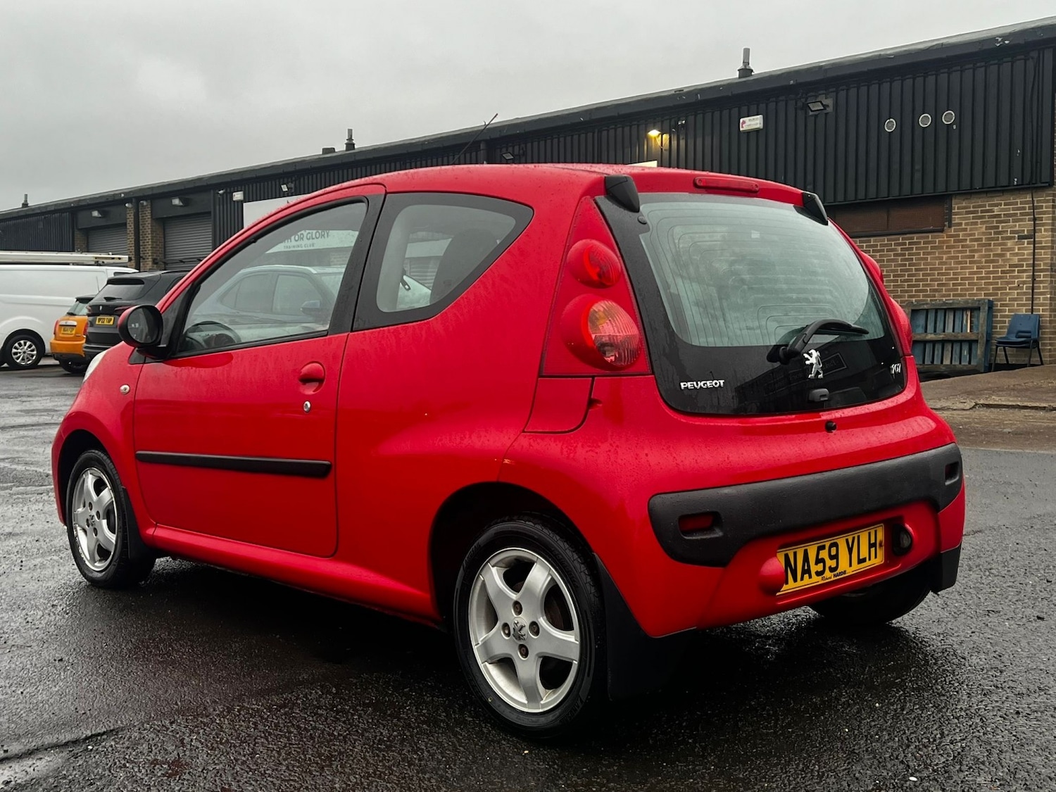 Used Peugeot 107 2009 for sale - 77277381: Photo 4