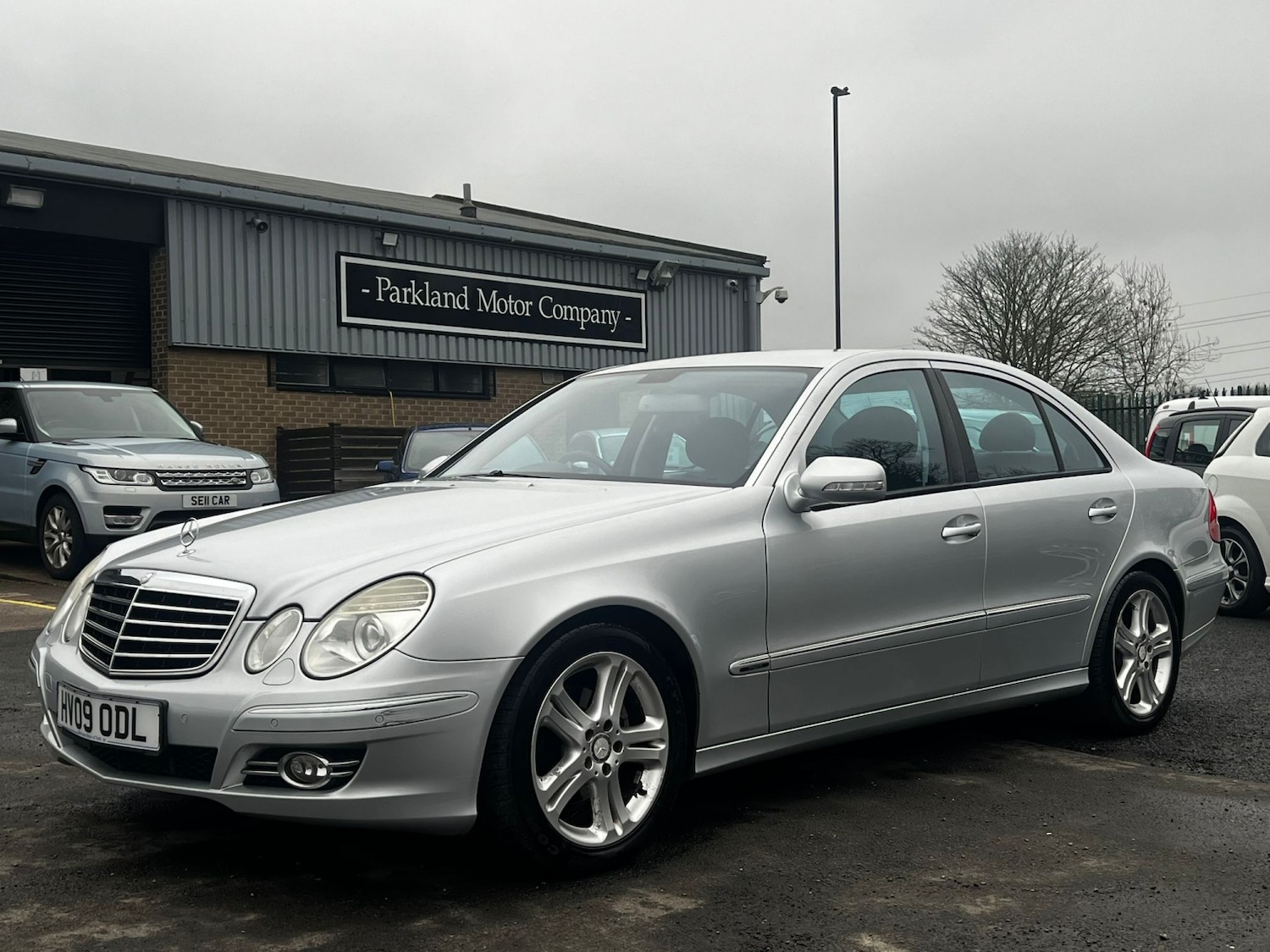 Used Mercedes-Benz E Class 2009 for sale - 77289189: Photo 1