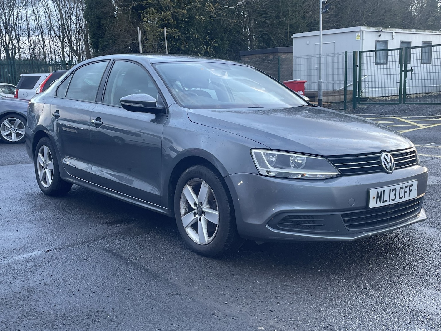 Used Volkswagen Jetta 2013 for sale - 76687123: Photo 2