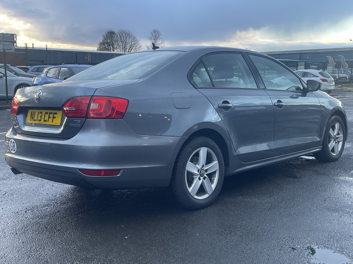 Used Volkswagen Jetta 2013 for sale - 76687123: Photo 3