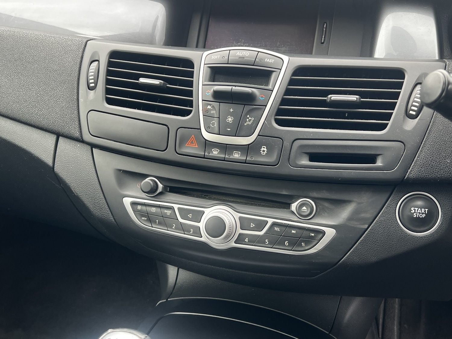 Used Renault Laguna 2010 for sale - 77906608: Photo 7