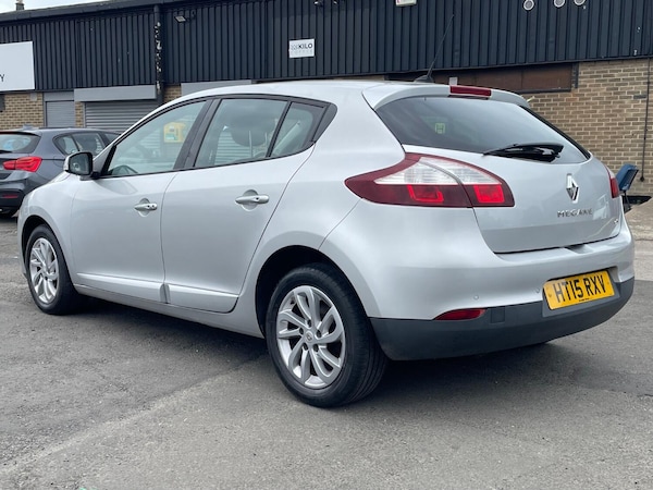 Used Renault Megane 2015 for sale - 74949607: Photo 4