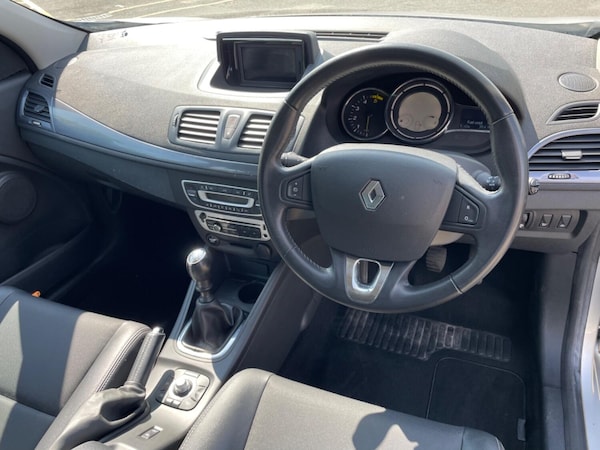 Used Renault Megane 2015 for sale - 74949607: Photo 6