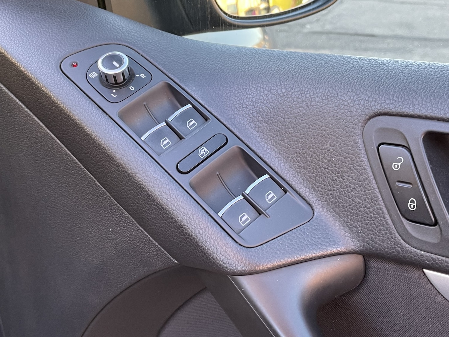 Used Volkswagen Tiguan 2014 for sale - 76387304: Photo 10