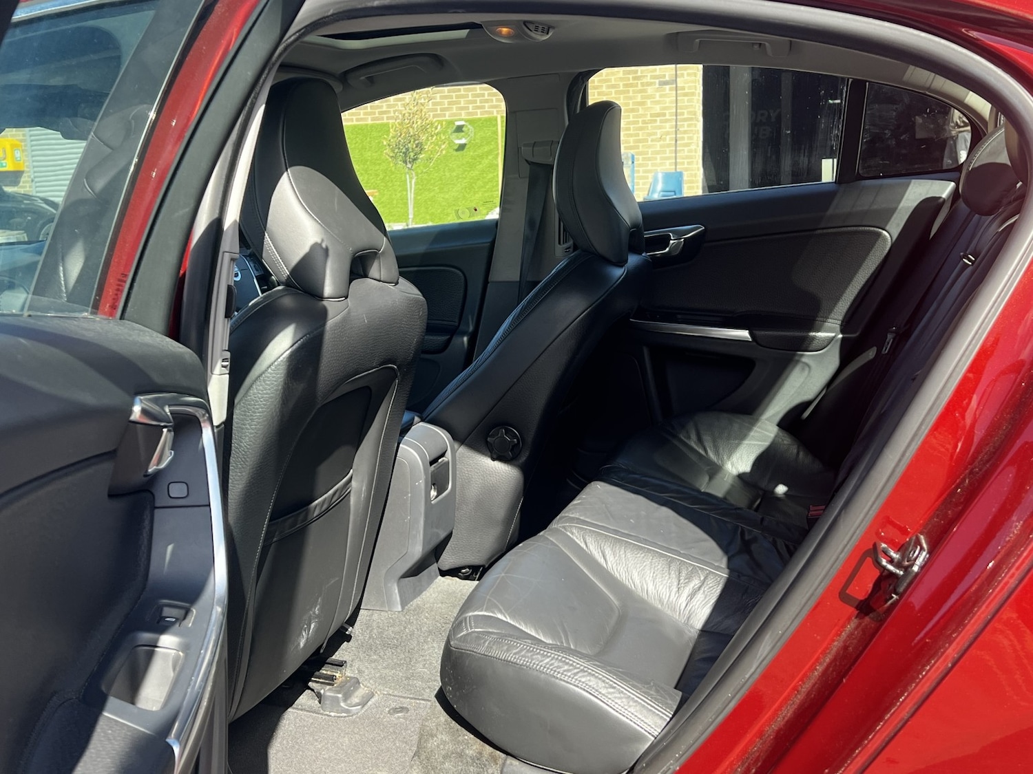 Used Volvo S60 2010 for sale - 78045469: Photo 12