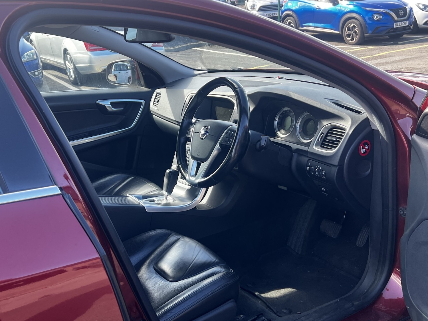 Used Volvo S60 2010 for sale - 78045469: Photo 6