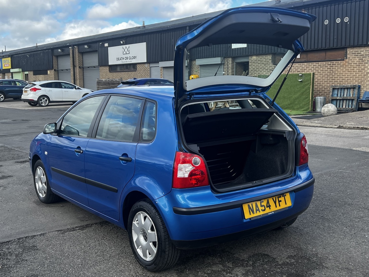 Used Volkswagen Polo 2004 for sale - 77880967: Photo 12