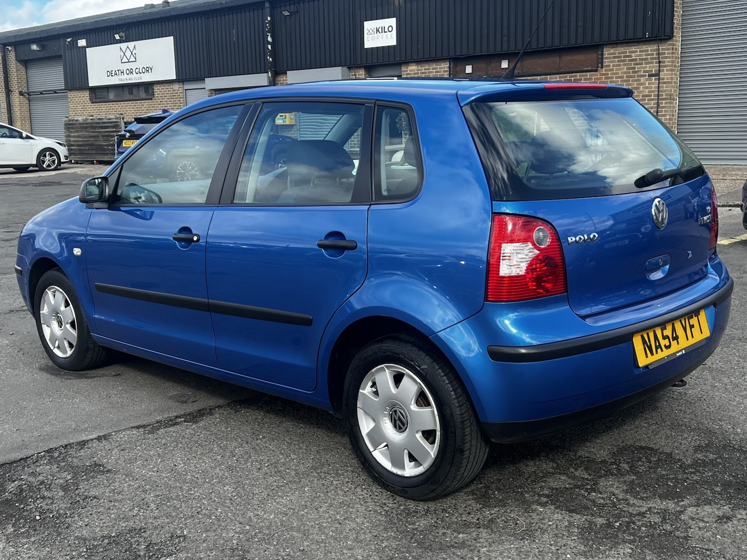 Used Volkswagen Polo 2004 for sale - 77880967: Photo 4