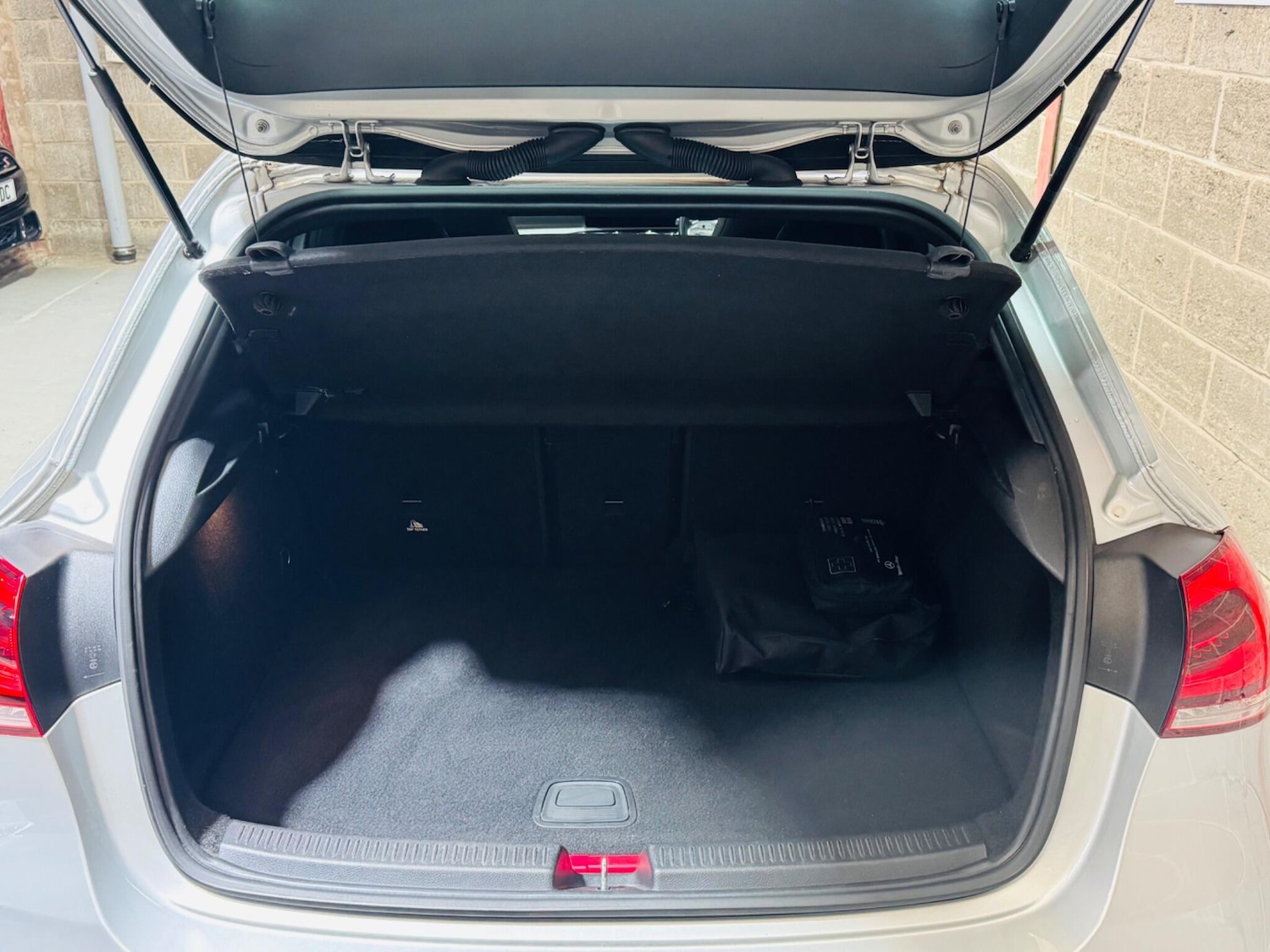 Used Mercedes-Benz A-Class 2021 for sale - 76953513: Photo 48