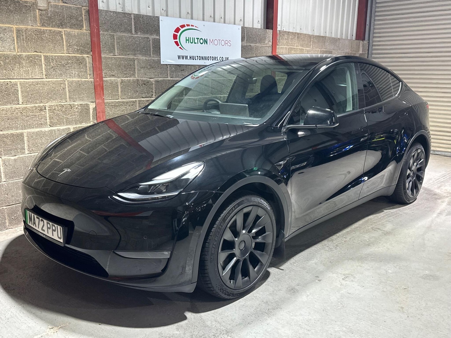 Used Tesla Model Y 2022 for sale - 77386558: Photo 2