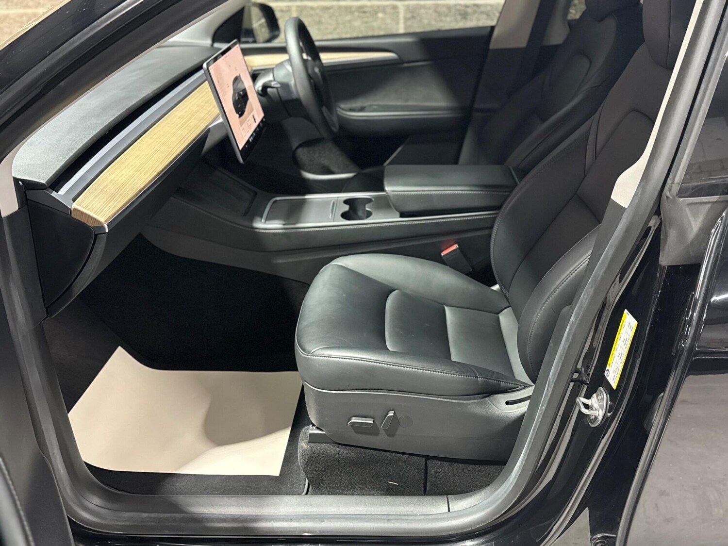 Used Tesla Model Y 2022 for sale - 77386558: Photo 20