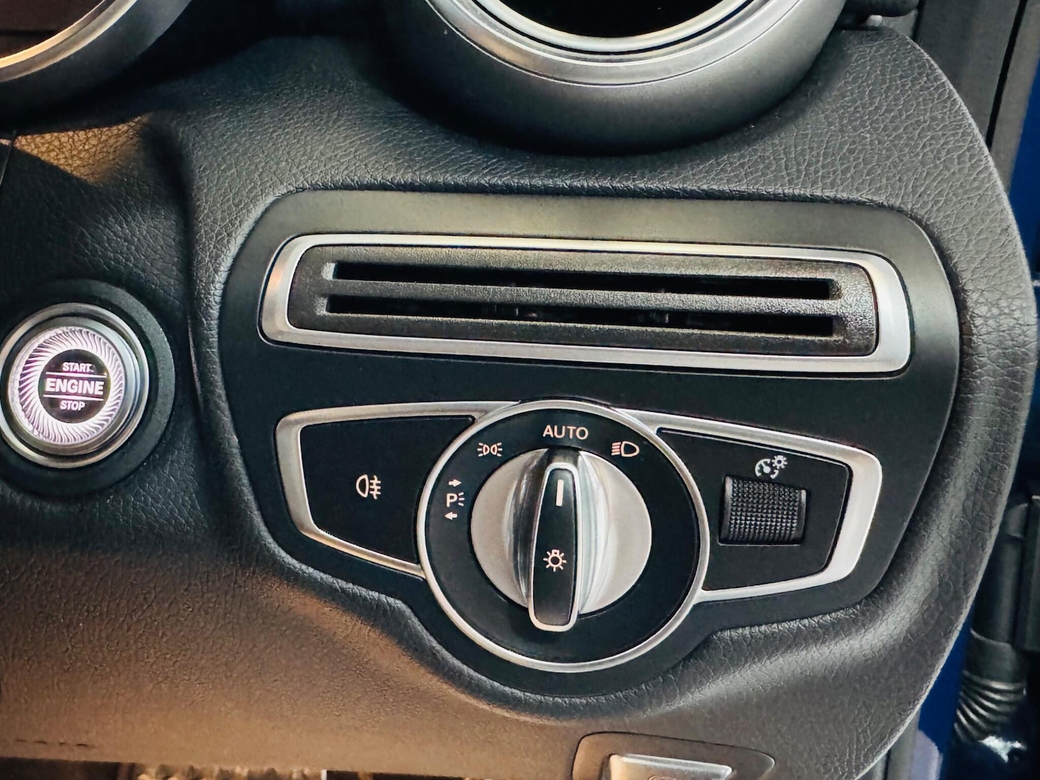 Used Mercedes-Benz C Class 2020 for sale - 76952639: Photo 20