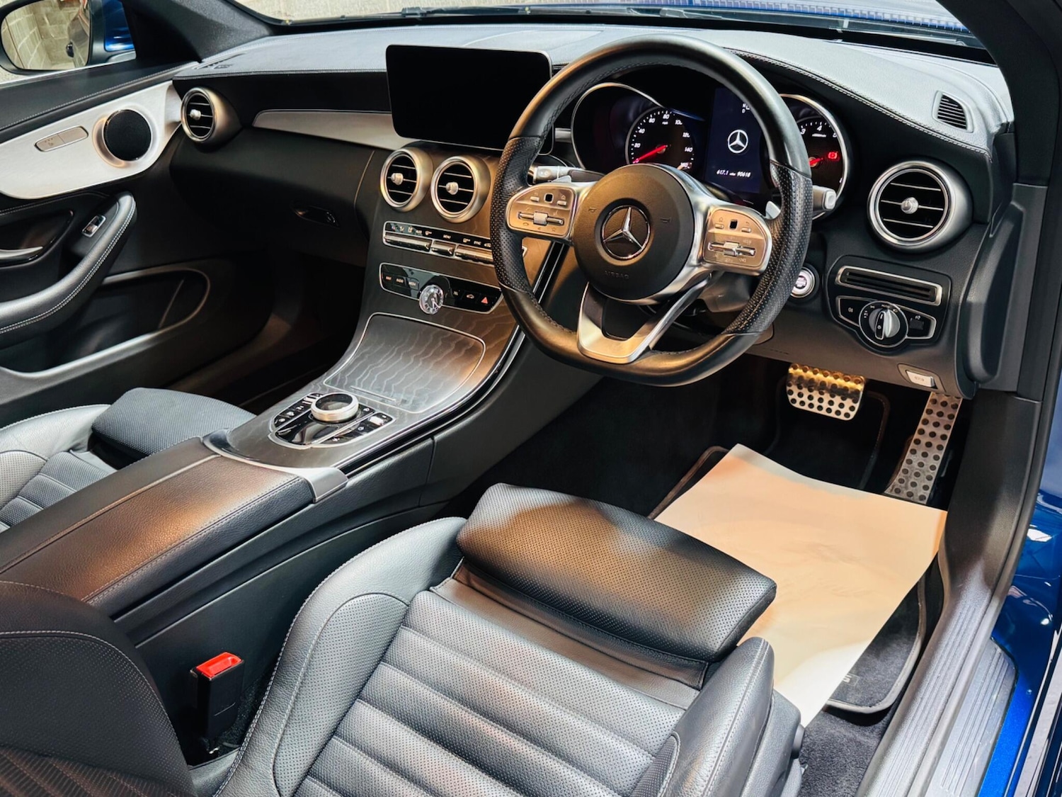 Used Mercedes-Benz C Class 2020 for sale - 76952639: Photo 23