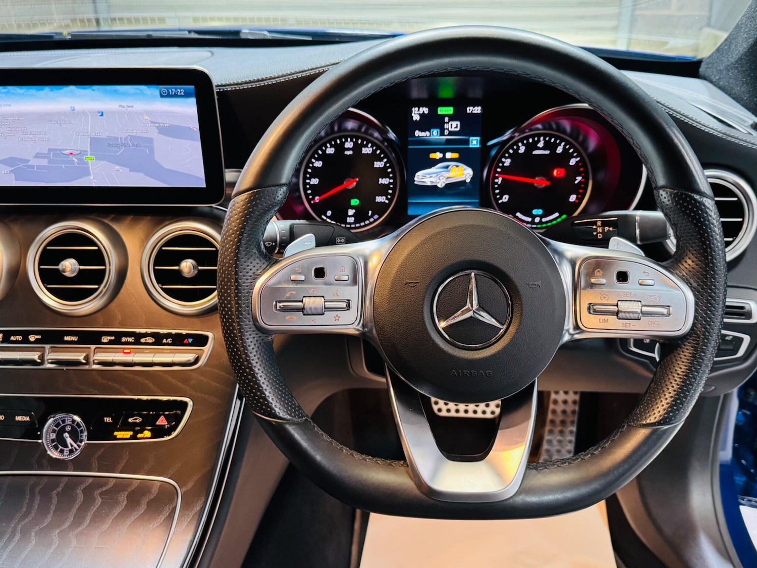 Used Mercedes-Benz C Class 2020 for sale - 76952639: Photo 9