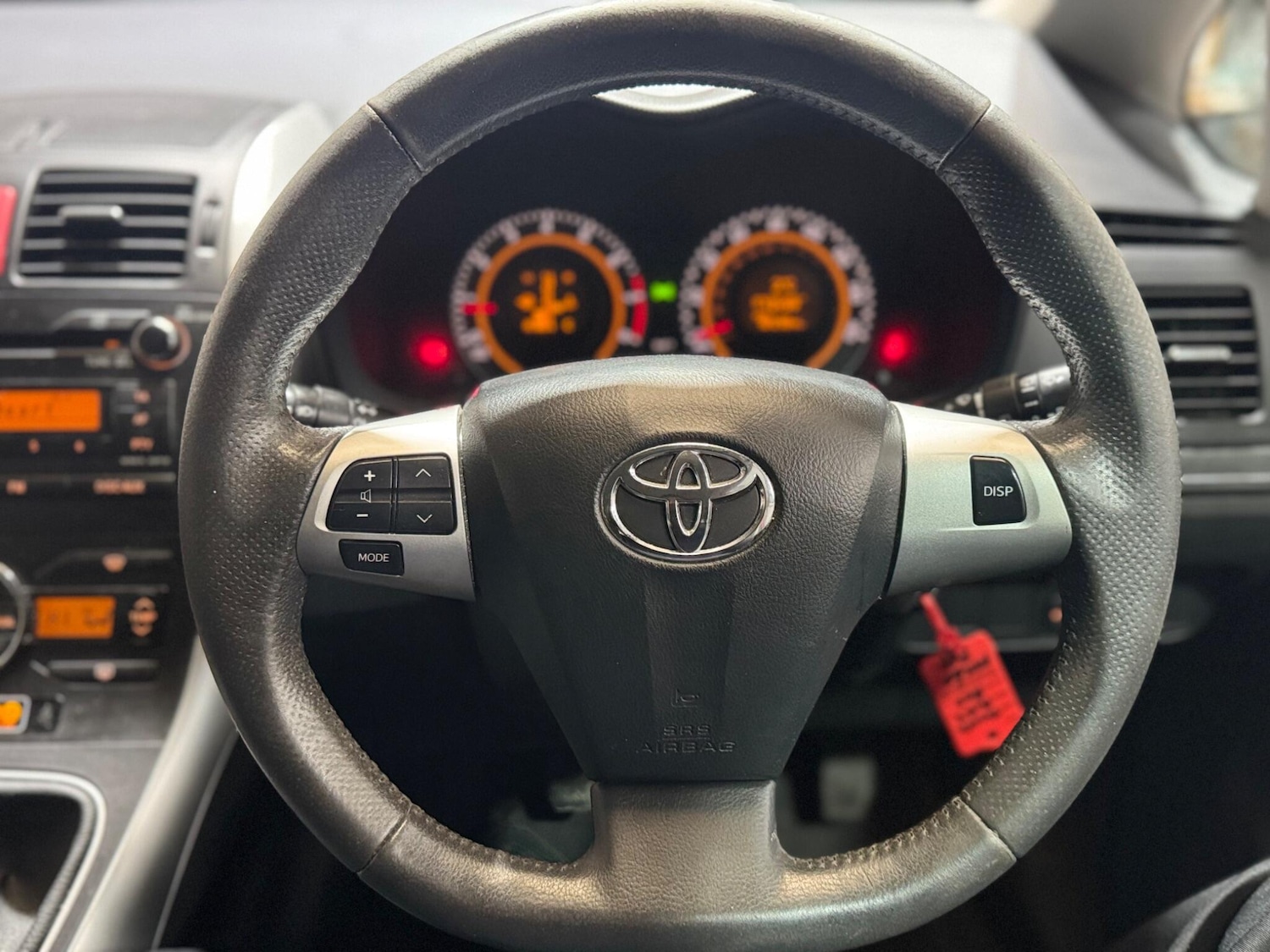 Used Toyota Auris 2010 for sale - 77215563: Photo 10