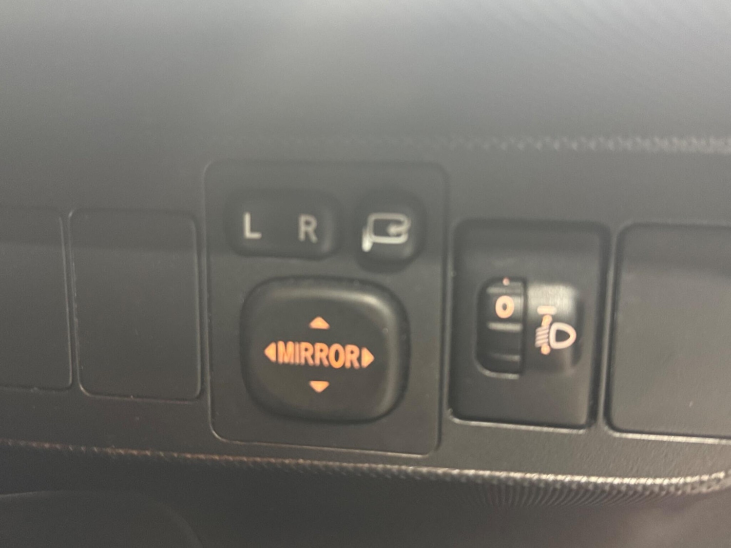 Used Toyota Auris 2010 for sale - 77215563: Photo 17