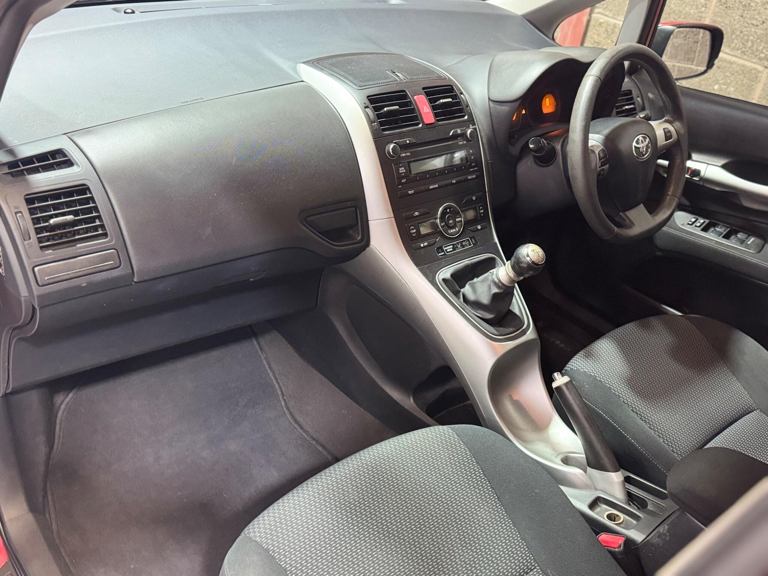 Used Toyota Auris 2010 for sale - 77215563: Photo 20