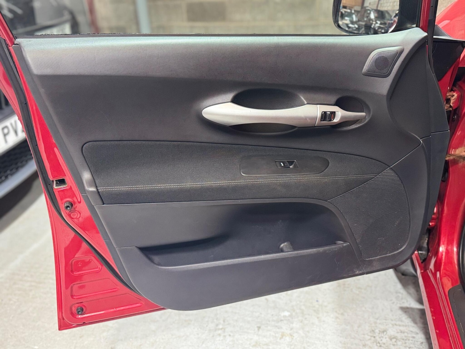 Used Toyota Auris 2010 for sale - 77215563: Photo 36