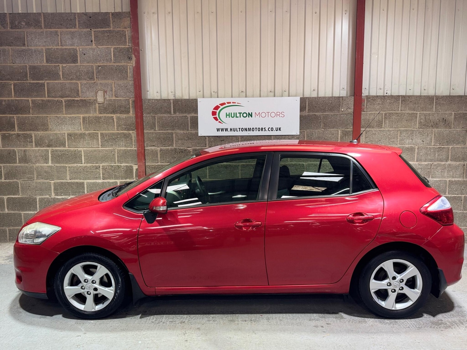Used Toyota Auris 2010 for sale - 77215563: Photo 6
