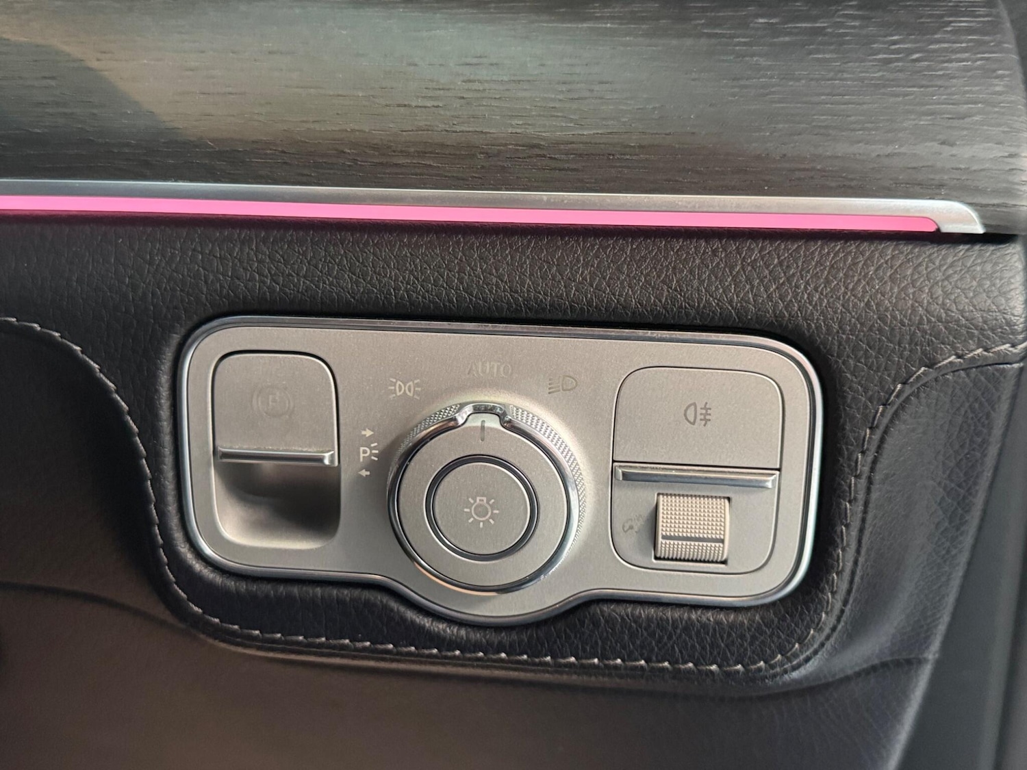 Used Mercedes-Benz GLE 2020 for sale - 77054082: Photo 31