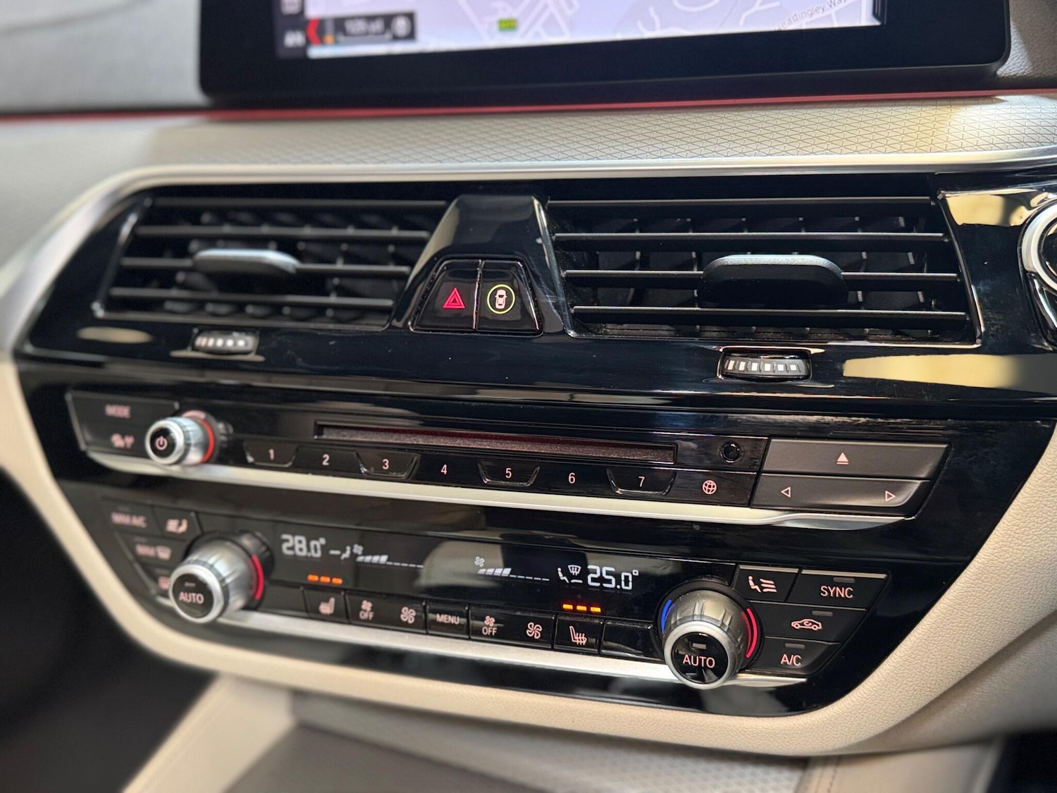 Used BMW 6 Series 2019 for sale - 77977802: Photo 25