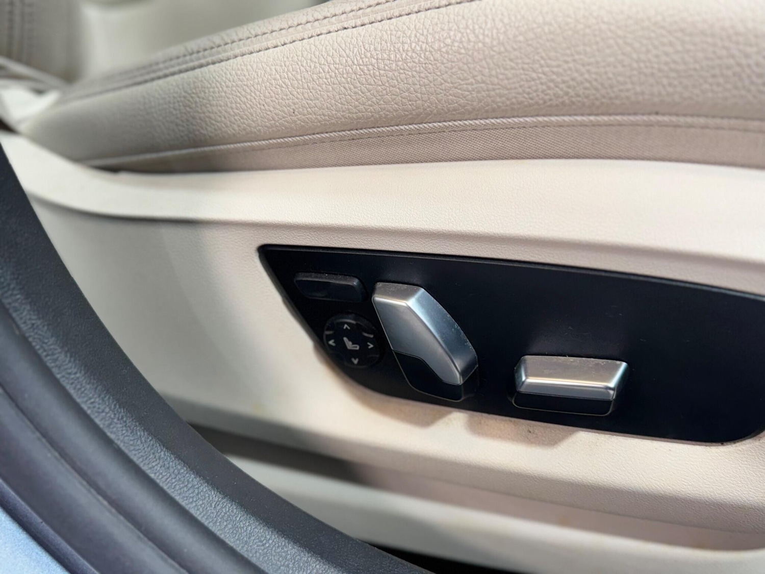 Used BMW 6 Series 2019 for sale - 77977802: Photo 33