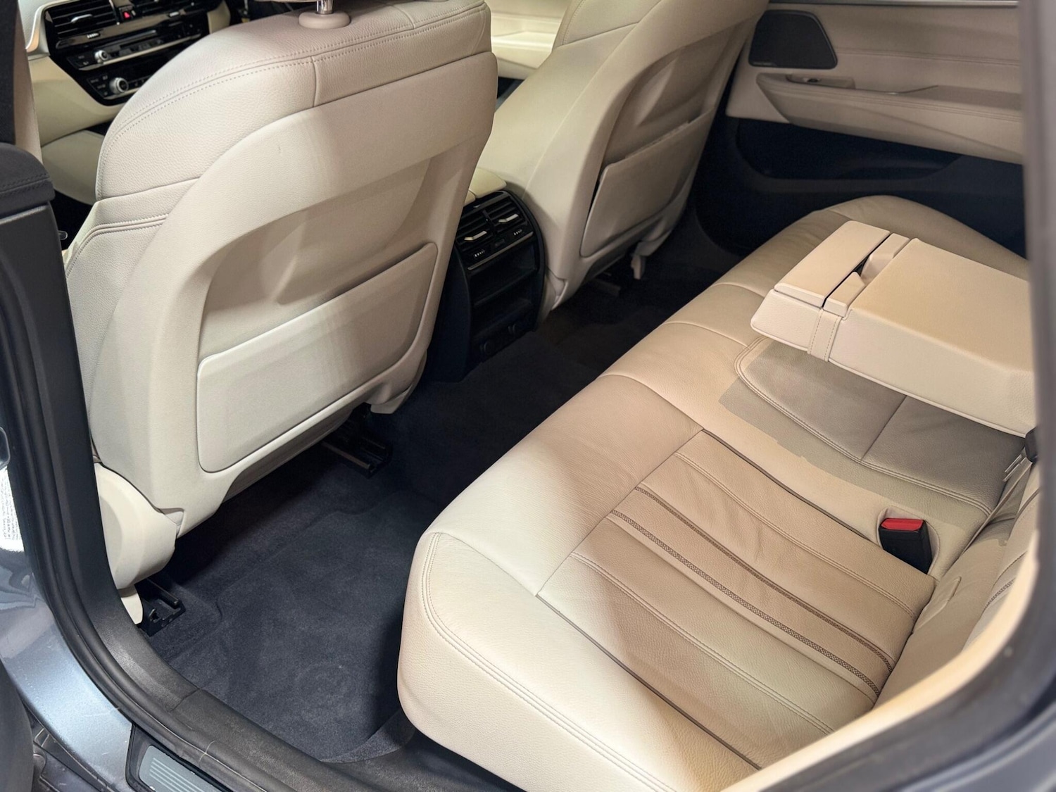 Used BMW 6 Series 2019 for sale - 77977802: Photo 41