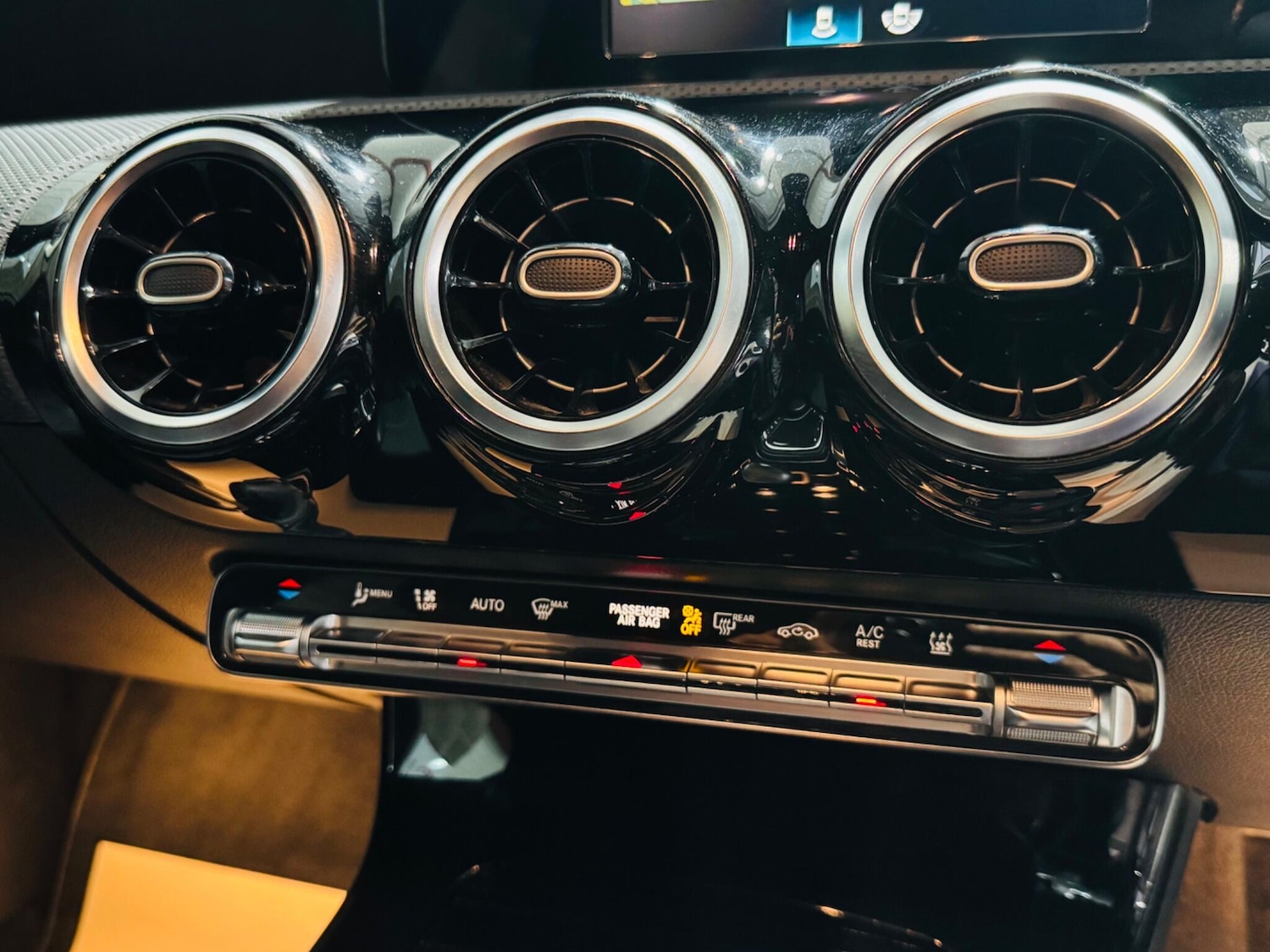 Used Mercedes-Benz A-Class 2020 for sale - 76953483: Photo 19